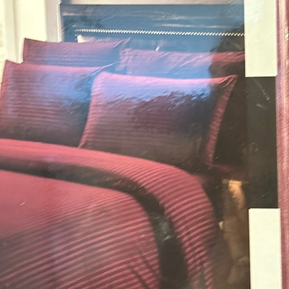 Traditional At Home 4pc Twin Sheet Set Plum Purplish Red Stripes embossed